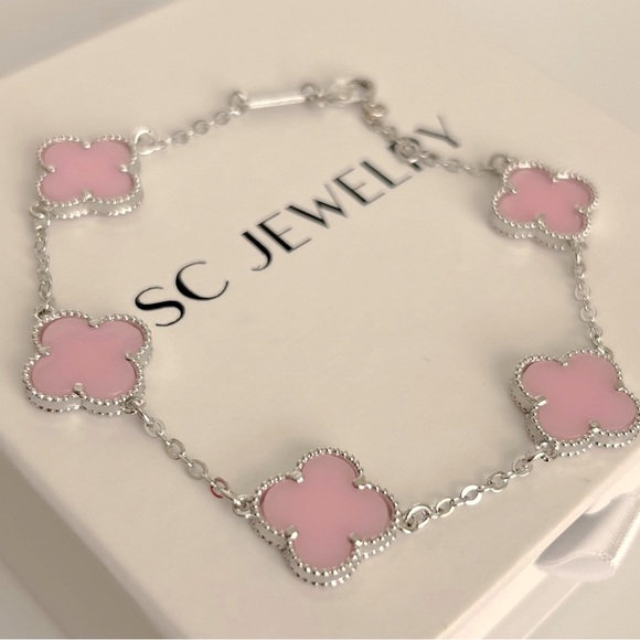 Hot Pink Clover Bracelet 5 Motif Double Sided Silver Chain - Picture 2 of 11